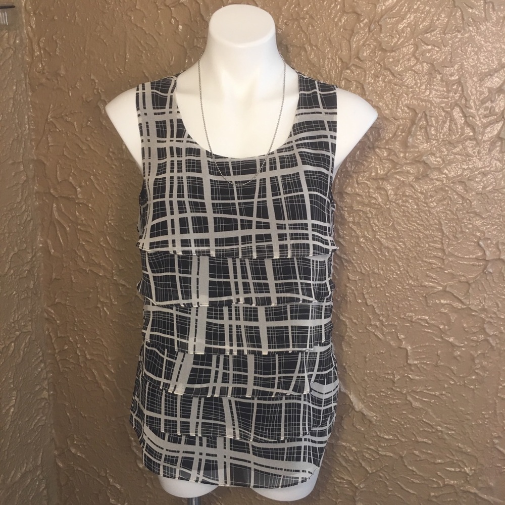 💕C9-Coldwater Creek ruffled tank